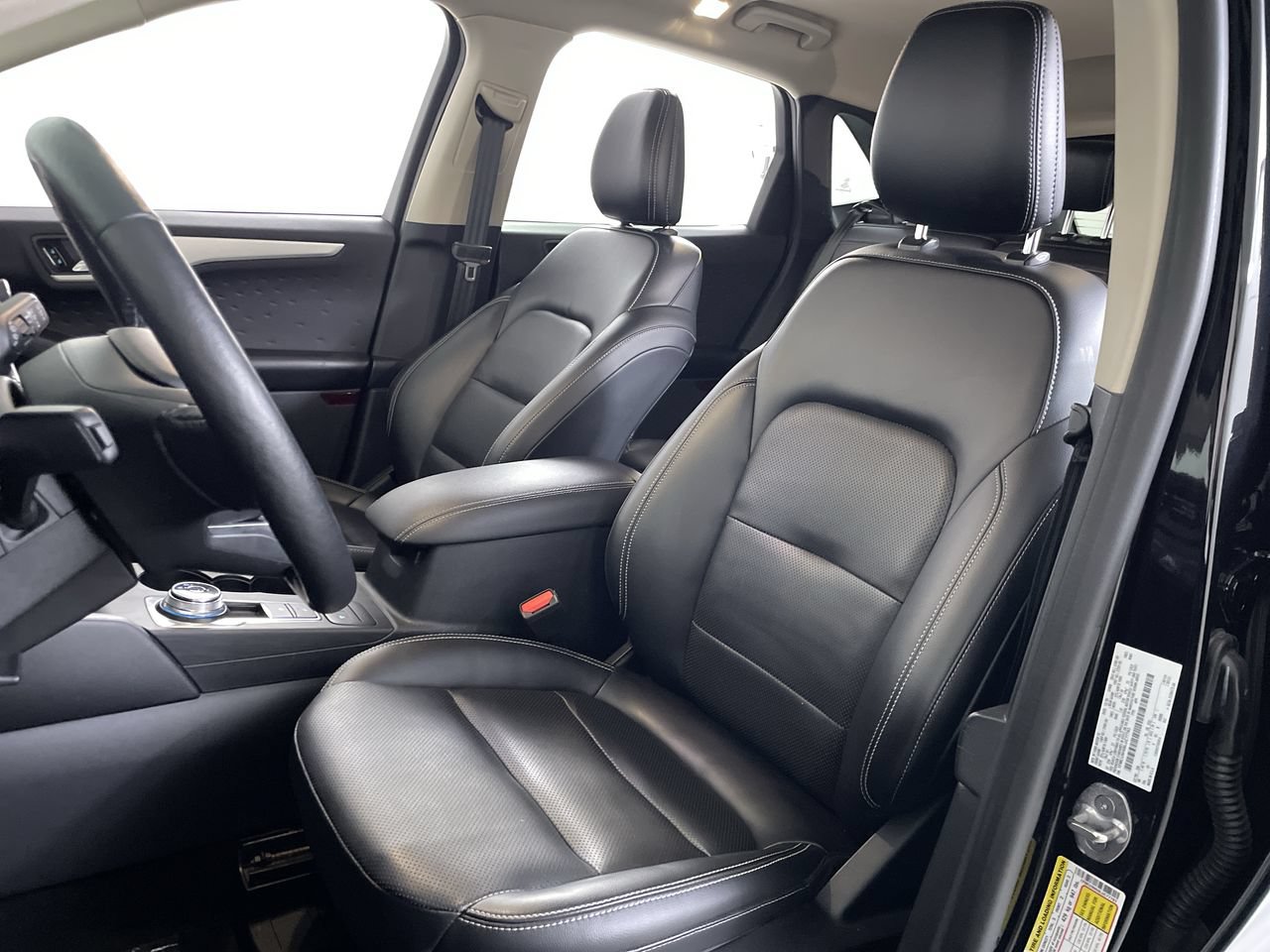 Used 2020 Ford Escape SEL AWD/4WD image 13