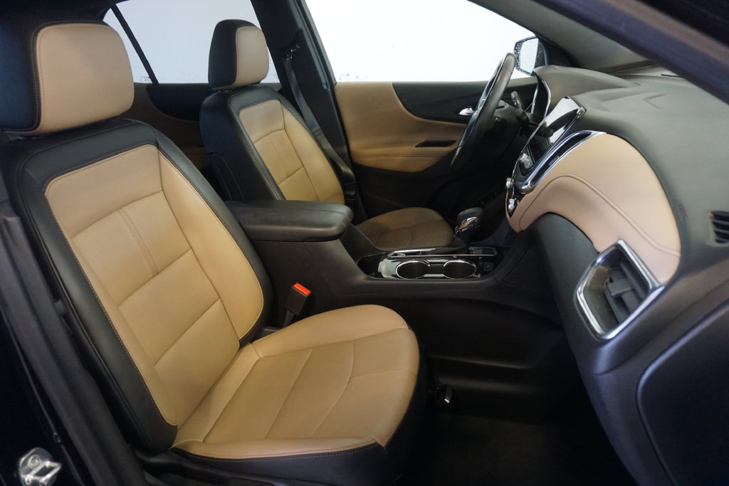 Used 2022 Chevrolet Equinox Premier AWD/4WD image 22