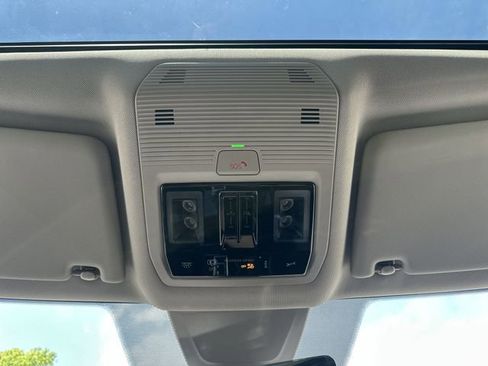 Certified 2024 Volkswagen Atlas SE w/ Panoramic Sunroof Package AWD/4WD image 24