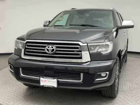 Used 2018 Toyota Sequoia Limited w/ Safety & Convenience Package AWD/4WD image 7