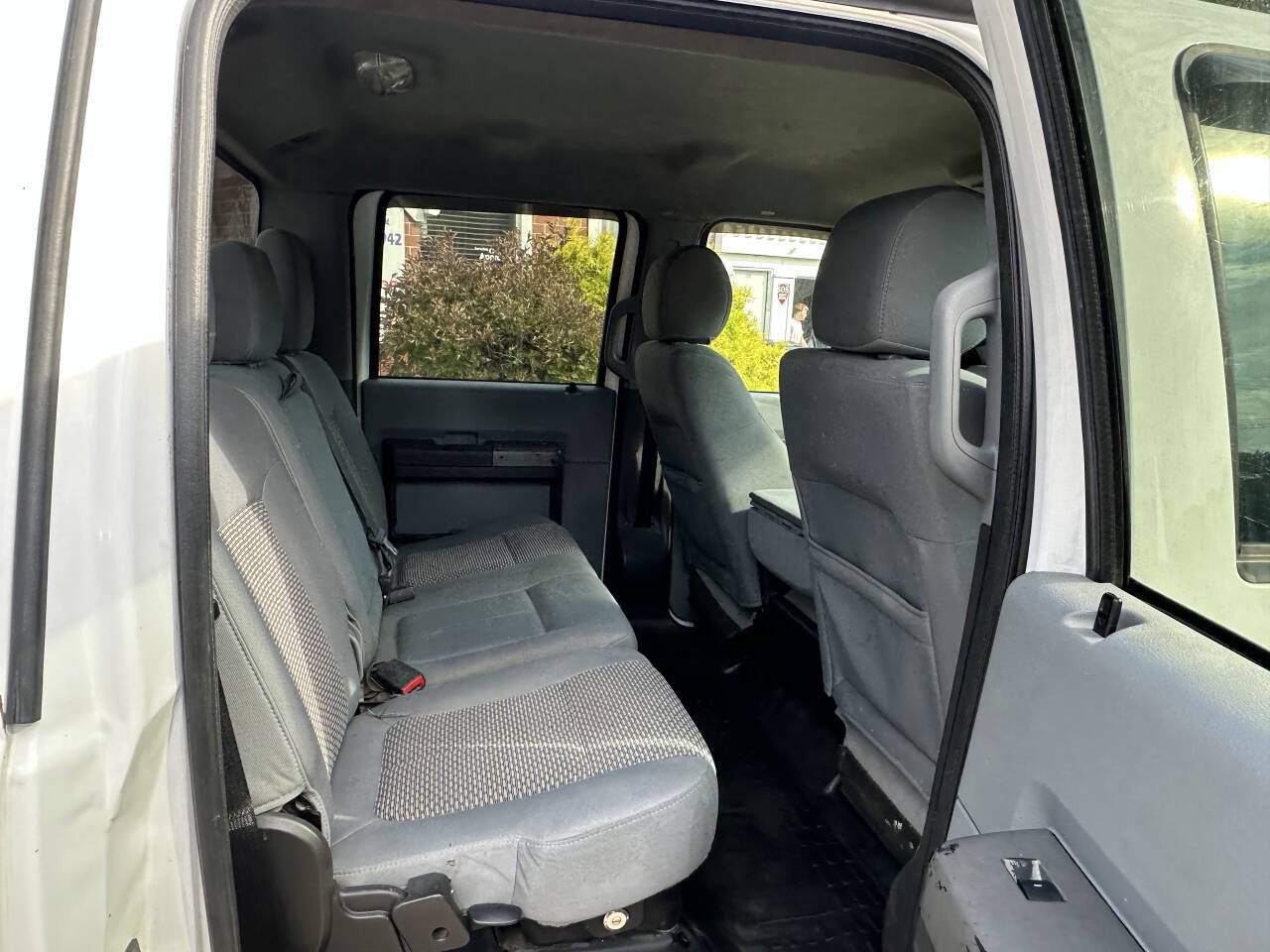 Used 2011 Ford F350 XLT w/ Advanced Security Group AWD/4WD image 23