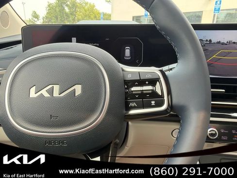 New 2026 Kia Carnival SX Prestige FWD image 31