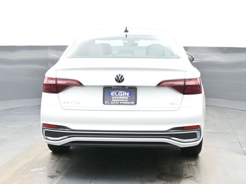 Used 2022 Volkswagen Jetta SEL FWD image 5
