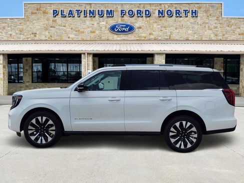 New 2026 Ford Expedition Platinum w/ Driver's Package AWD/4WD image 3