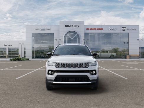 New 2026 Jeep Compass Limited image 32