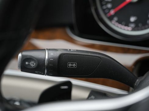 Used 2019 Mercedes-Benz E 300 4MATIC image 53