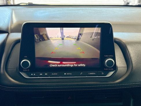 Certified 2025 Nissan Rogue S image 14