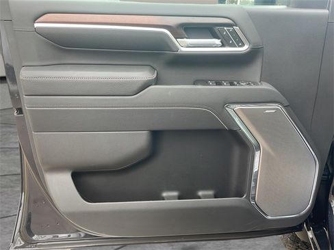 New 2026 GMC Sierra 2500 Denali w/ Denali Reserve Package image 23