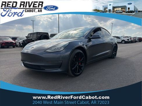 Used 2019 Tesla Model 3 Performance image 1
