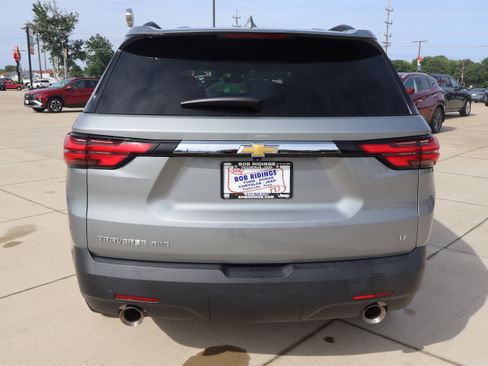 Used 2023 Chevrolet Traverse LT AWD/4WD image 7