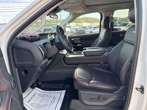 New 2026 Ford Expedition Max Platinum w/ Platinum Ultimate Package AWD/4WD image 12