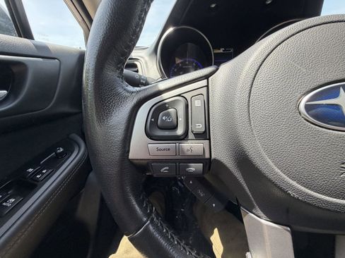 Used 2017 Subaru Outback 2.5i Premium AWD/4WD image 16