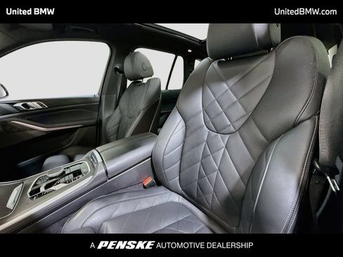 Used 2024 BMW X5 xDrive40i w/ Premium Package AWD/4WD image 5