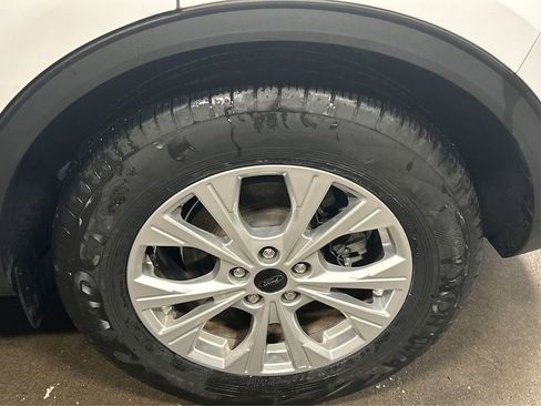 Used 2024 Ford Escape Active image 23