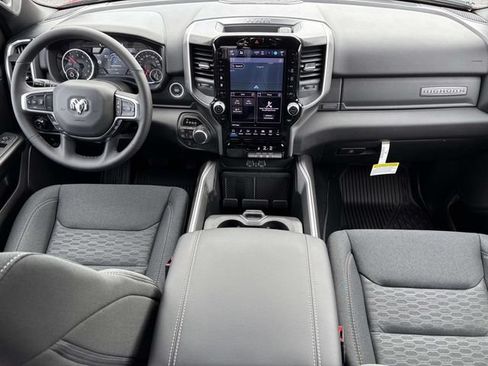 New 2026 RAM 1500 Big Horn AWD/4WD image 3