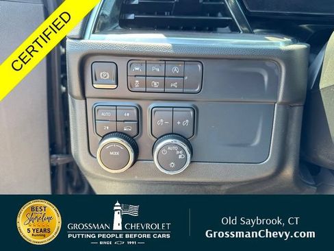 Used 2025 Chevrolet Tahoe LT AWD/4WD image 18