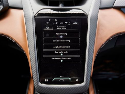 Used 2025 Lamborghini Revuelto AWD/4WD image 75