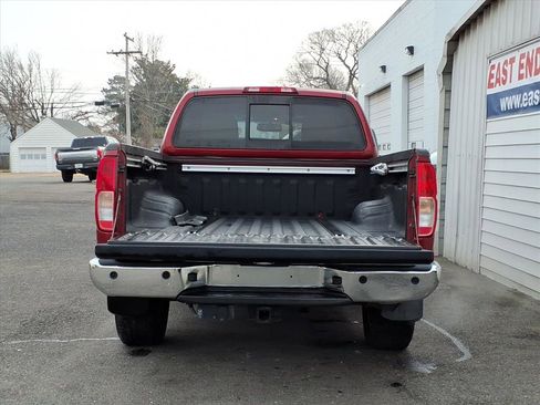 Used 2015 Nissan Frontier SL image 5
