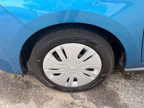 Used 2024 Mitsubishi Mirage ES FWD image 11