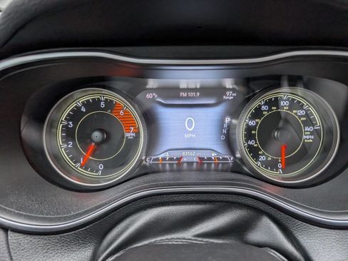 Used 2019 Jeep Cherokee Limited w/ Trailer Tow Group image 22