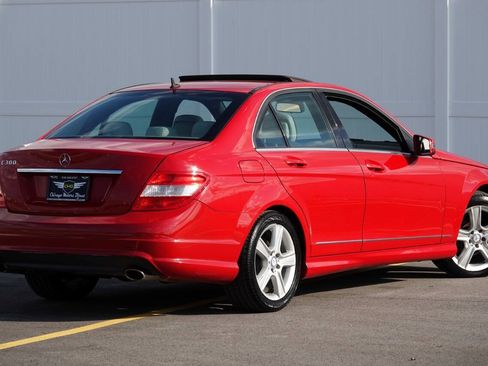 Used 2010 Mercedes-Benz C 300 Sedan image 18