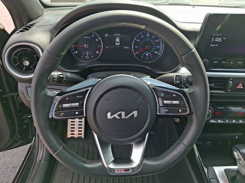 Used 2023 Kia Forte GT-Line w/ GT-Line Premium Package FWD image 16