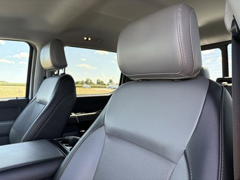 Used 2023 Ford F150 Lariat image 50