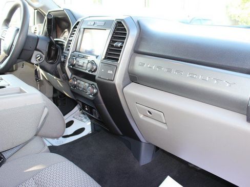 Used 2022 Ford F250 XLT w/ XLT Value Package AWD/4WD image 16