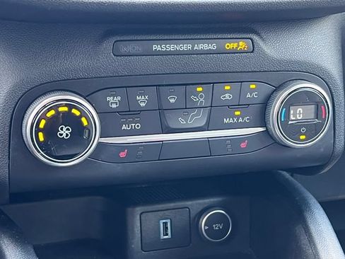 Used 2020 Ford Escape SE AWD/4WD image 10