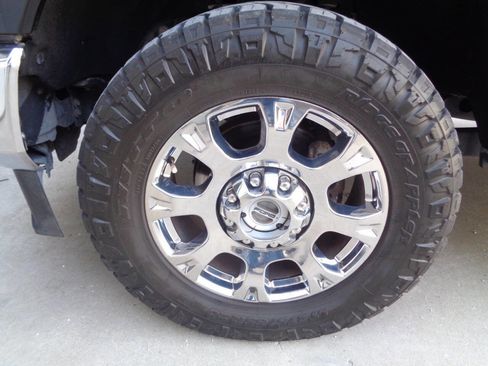 Used 2020 Ford F250 Lariat w/ Chrome Package image 31