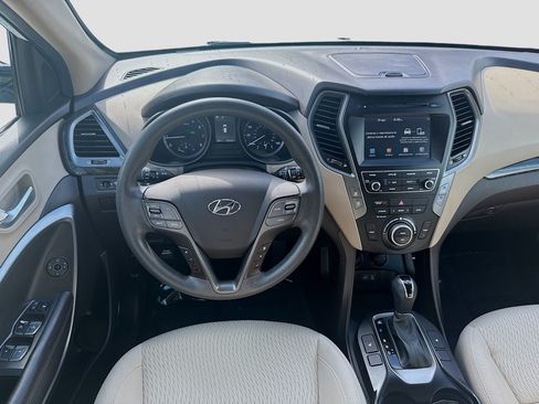 Used 2018 Hyundai Santa Fe Sport w/ 2.4L Value Package 02 FWD image 18