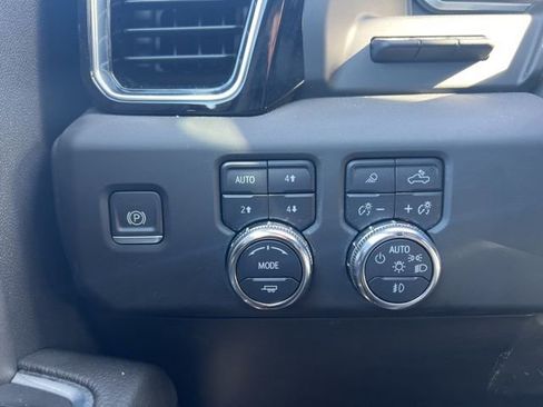 Used 2023 GMC Sierra 1500 Denali w/ Denali Reserve Package image 22