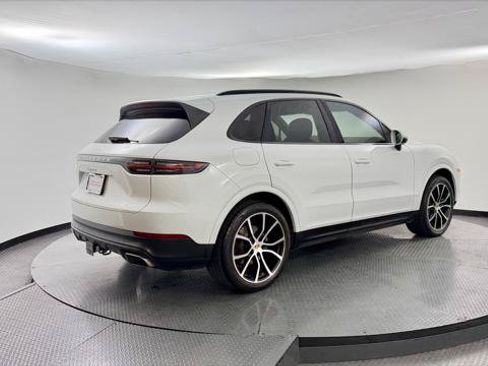 Used 2019 Porsche Cayenne AWD/4WD image 8