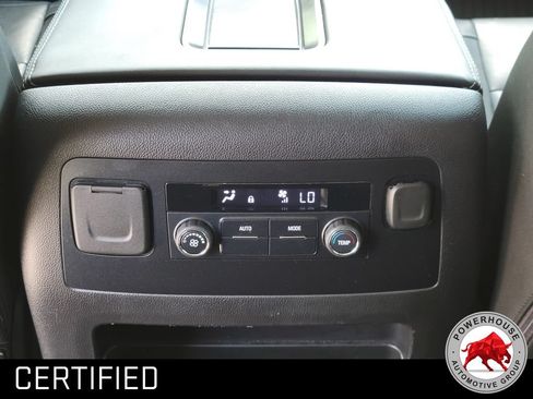 Used 2019 GMC Yukon SLT RWD image 19