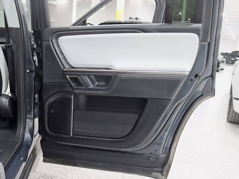 Used 2024 Rivian R1S Adventure image 35