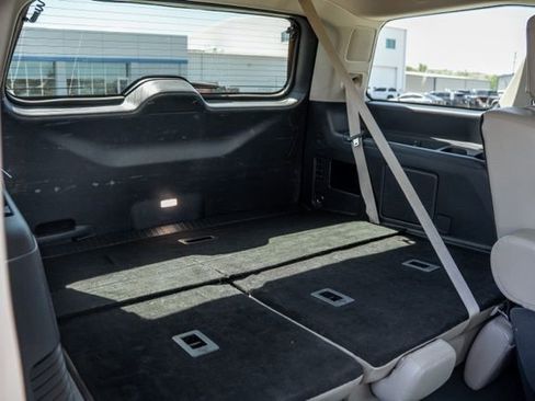 Used 2024 Ford Expedition Limited RWD image 36
