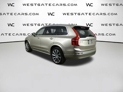 Used 2023 Volvo XC90 B6 Plus image 5