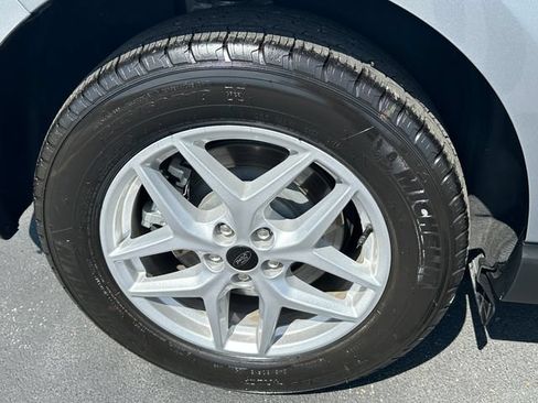 Used 2023 Ford Edge SEL w/ Convenience Package AWD/4WD image 7