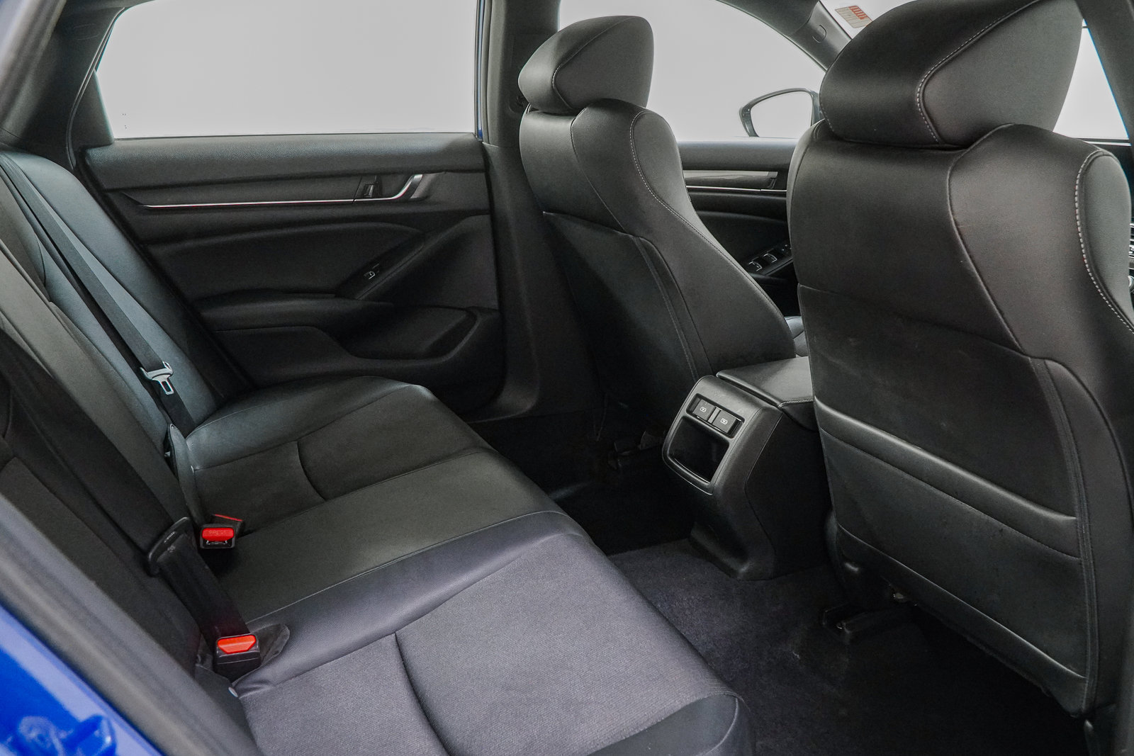 Used 2022 Honda Accord Sport image 39
