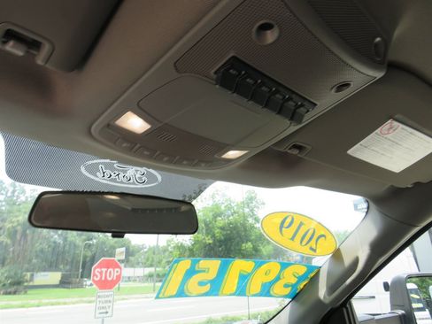 Used 2019 Ford F550 2WD Regular Cab Super Duty image 7