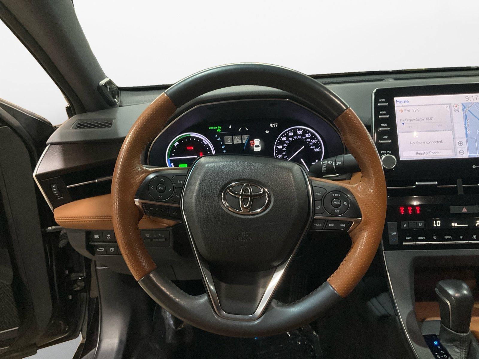 Used 2020 Toyota Avalon Limited w/ Advanced Safety Package FWD image 14