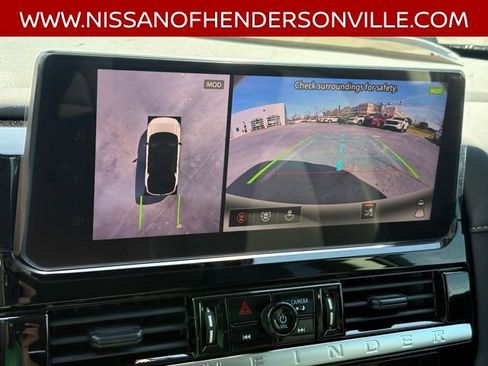 New 2026 Nissan Pathfinder SL AWD/4WD image 13
