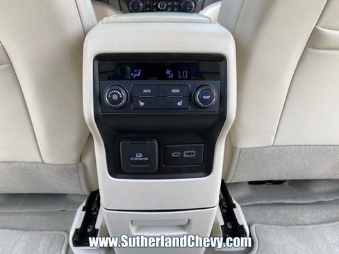 Used 2023 GMC Acadia Denali AWD/4WD image 51
