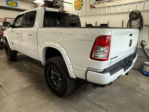 Used 2022 RAM 1500 Big Horn AWD/4WD image 7