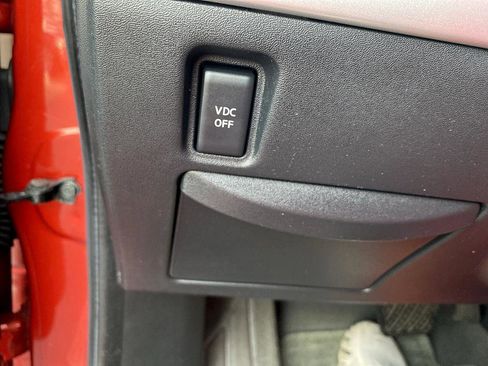 Used 2011 Nissan Sentra 2.0 SR image 10