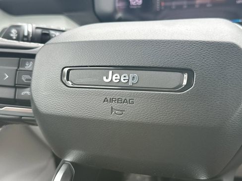 New 2026 Jeep Cherokee Laredo image 25