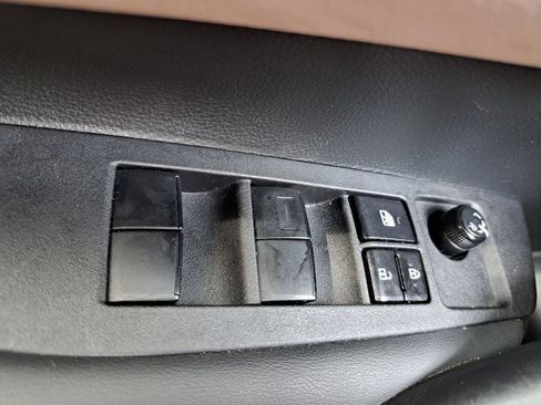 Used 2023 Toyota Corolla SE FWD image 15