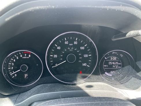 Used 2021 Honda HR-V LX image 8