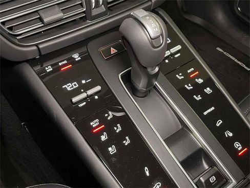 Used 2025 Porsche Macan GTS image 32