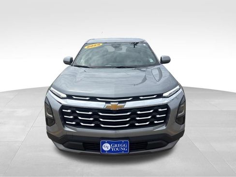 Used 2026 Chevrolet Equinox LT FWD image 4